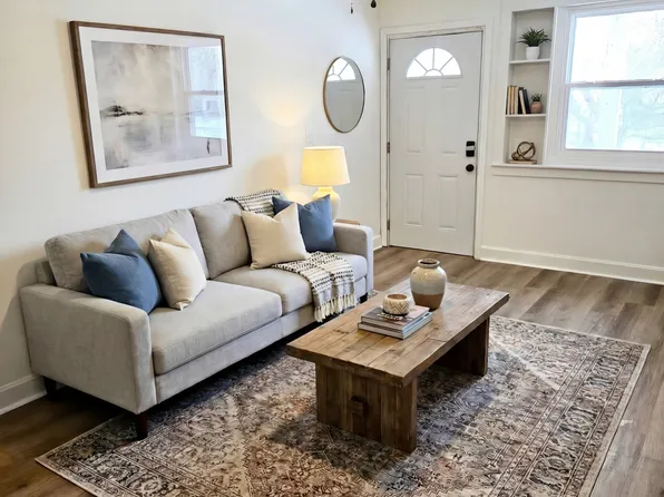 5306 Eaton Cir #1, Charlotte, NC 28208