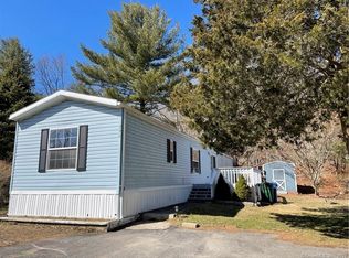 290 Oxoboxo Dam Rd, Oakdale, CT 06370