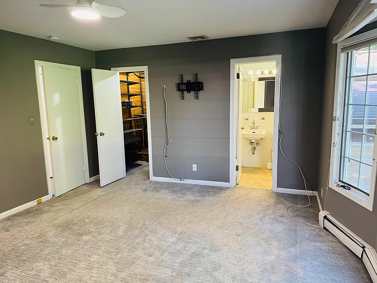 16 Lawson Ln — Photo 11