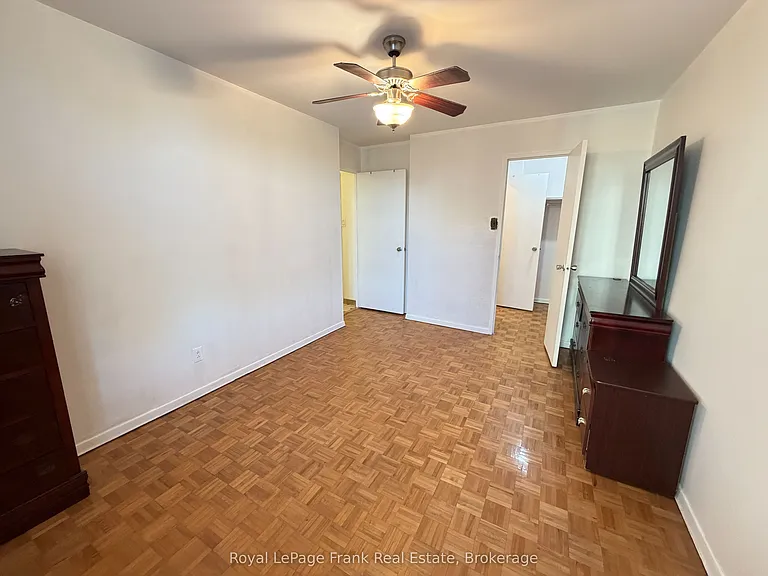 895 Kennedy Rd #402 — Photo 19