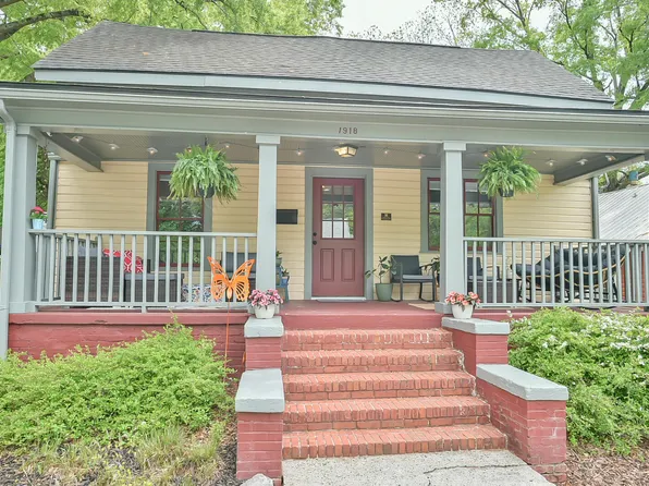 1918 Hart St, Durham, NC 27703
