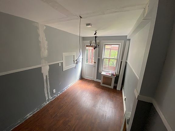 3rd image of 100 Mount Pleasant Ave APT 2