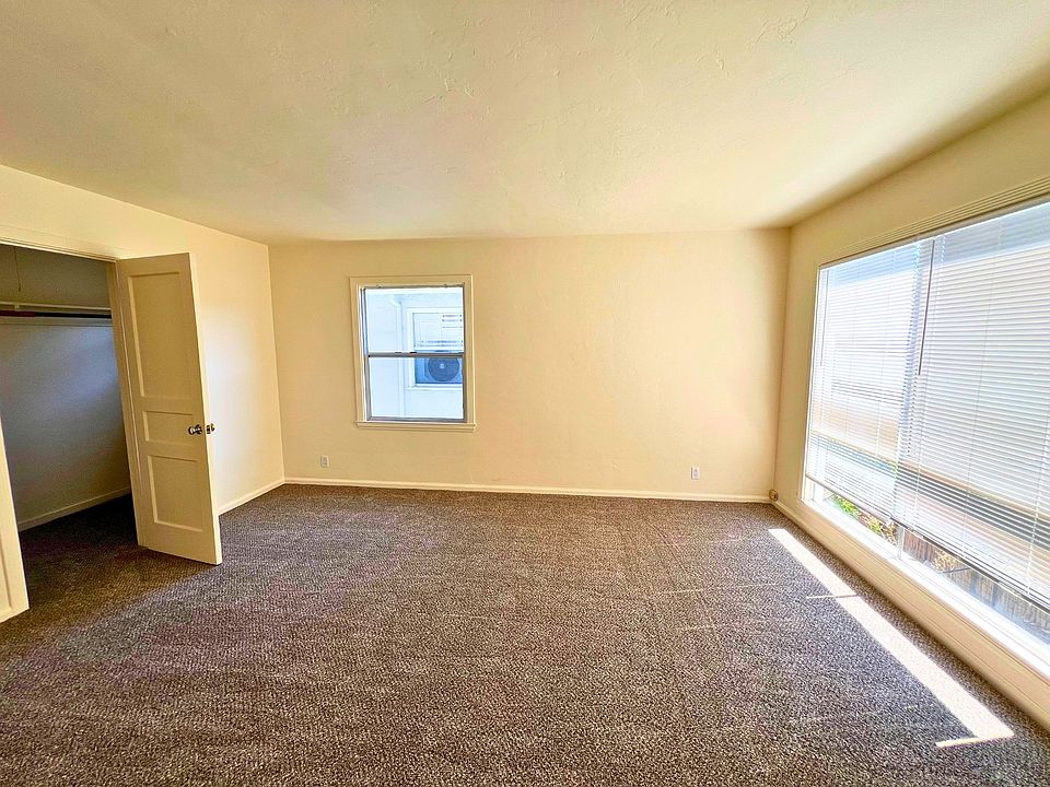 1st image of 1129 El Camino Real #11267171