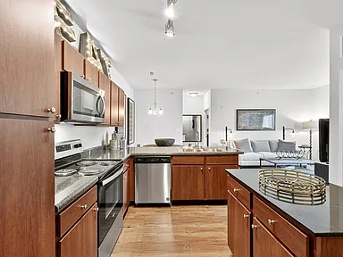 83d05431786a6b727299a4f305d920