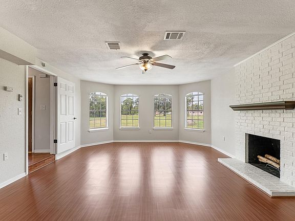 5th image of 1707 County Road 348