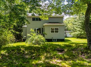 161 Lakeview Rd, Halifax, NS B4C 4C7
