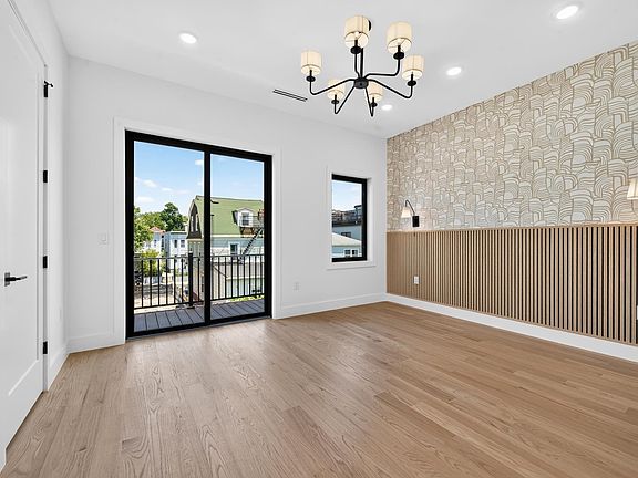 2nd image of 57 Waverly St Floor 2