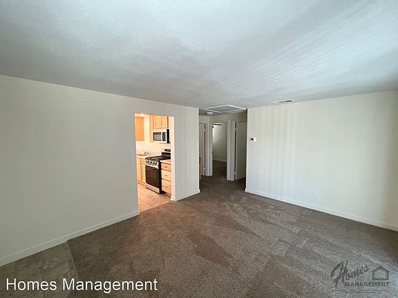 3rd image of 757 N Alda Dr