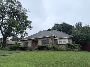 2738 Belmeade Dr, Carrollton, TX 75006