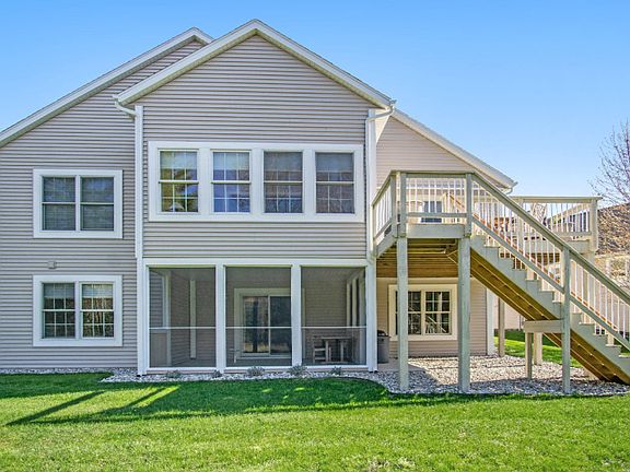 3rd image of 16586 Villa Parkway Dr #17