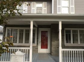 105 Johnson St