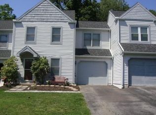 83 Muirfield Ct, Coatesville, PA 19320