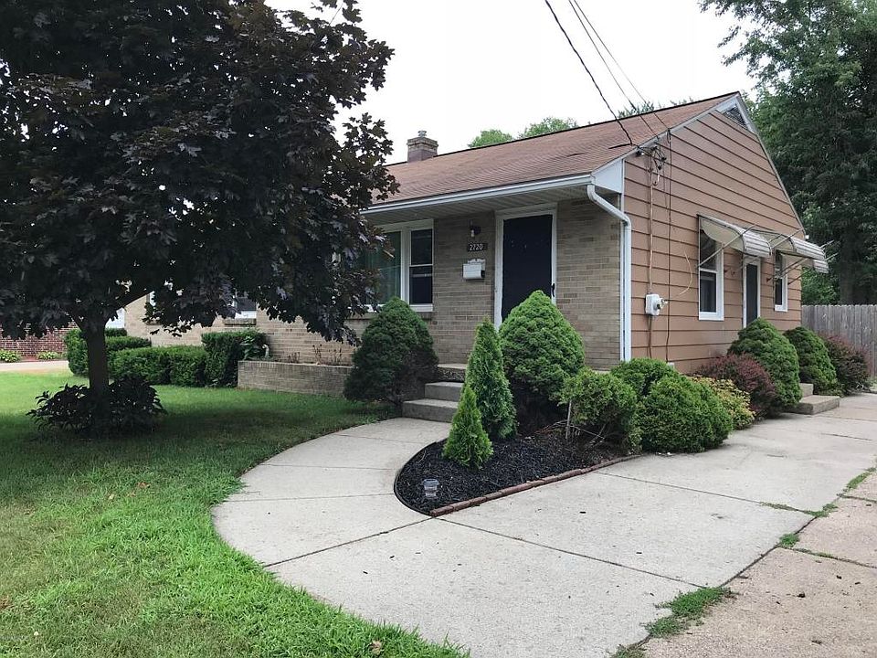 1st image of 2720 Boulevard Dr SW