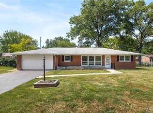 4804 Dadrian Dr, Godfrey, IL