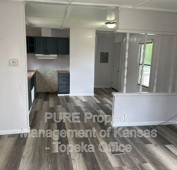 1208 Oak St #4 — Photo 5