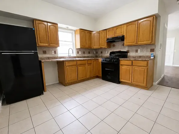 742-744 Bergen St, 742-744 Bergen St #1, Newark, NJ 07108
