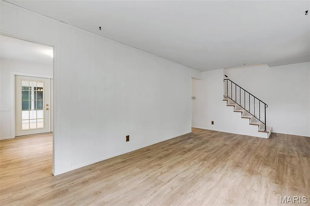 3 bed, 1404 sqft, $2,150 — Photo 4