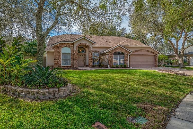 1st image of 819 Royalwood Ln