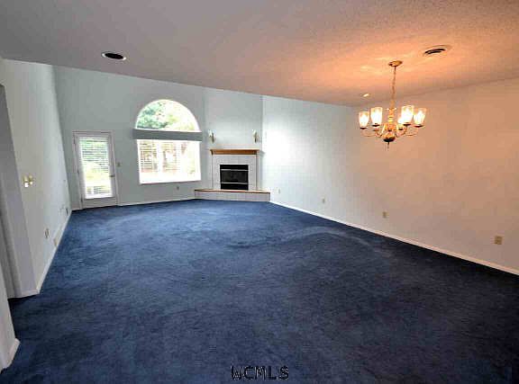 4th image of 34 Lyon Ct