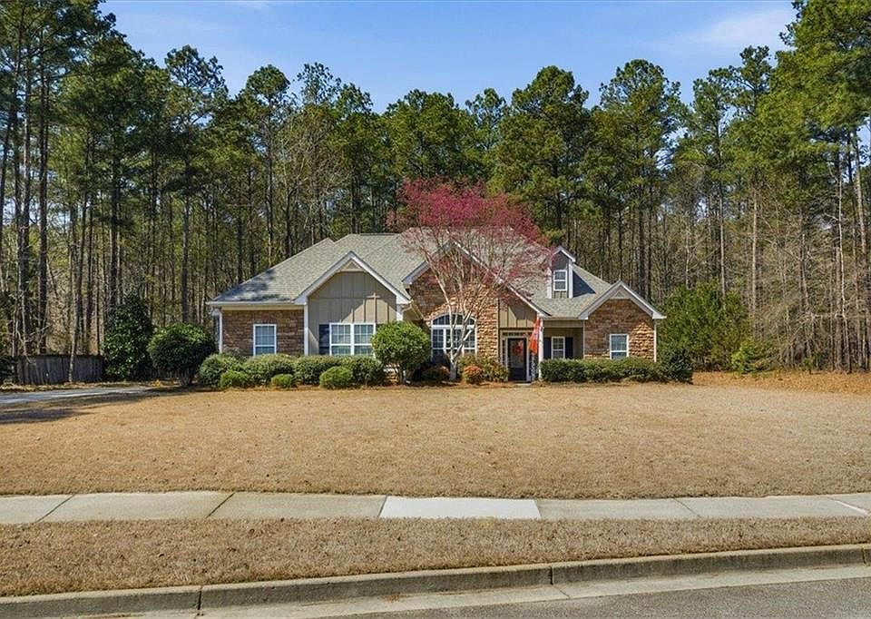 1st image of 159 Aubree Way