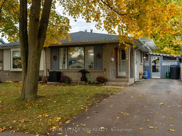 3739 Orlando Dr, Niagara Falls, ON L2J 4B5