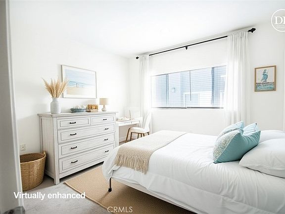 3rd image of 3662 Clarington Ave APT 3