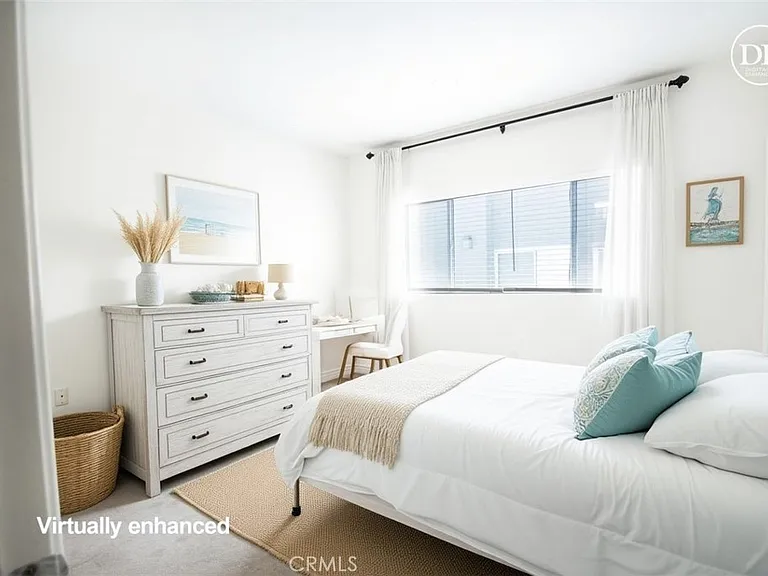 3662 Clarington Ave #3 — Photo 3