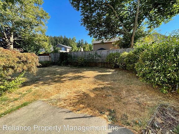 3rd image of 15612 SW Wintergreen St