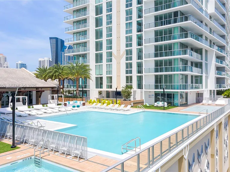 300 Sunny Isles Blvd #4-1503 — Photo 39