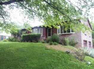 43 Ridgeview Dr, Leola, PA 17540
