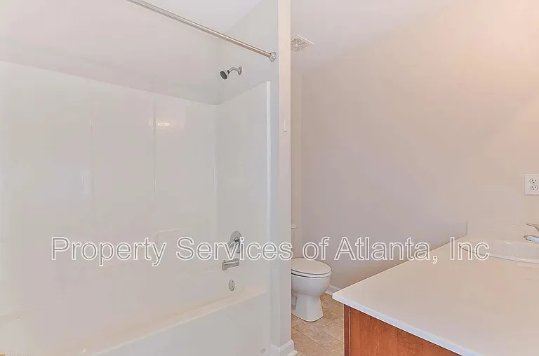 143 Linton Dr — Photo 13