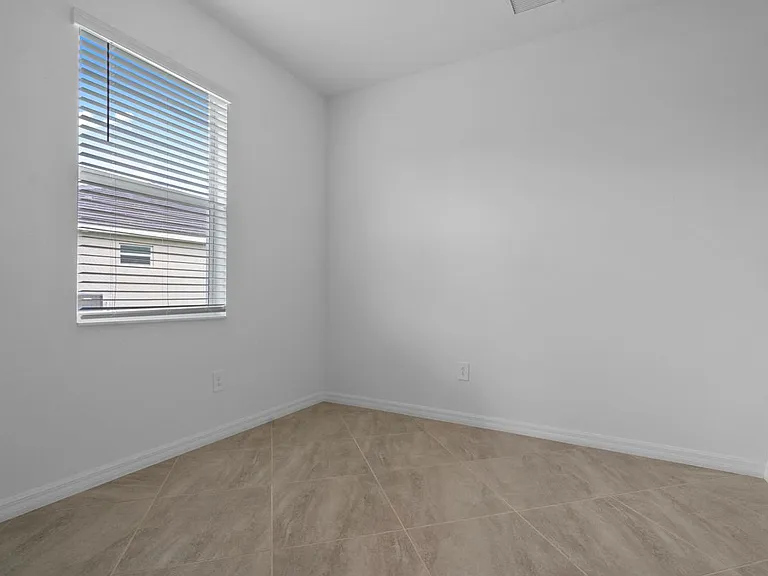 4363 Lemongrass Dr — Photo 23
