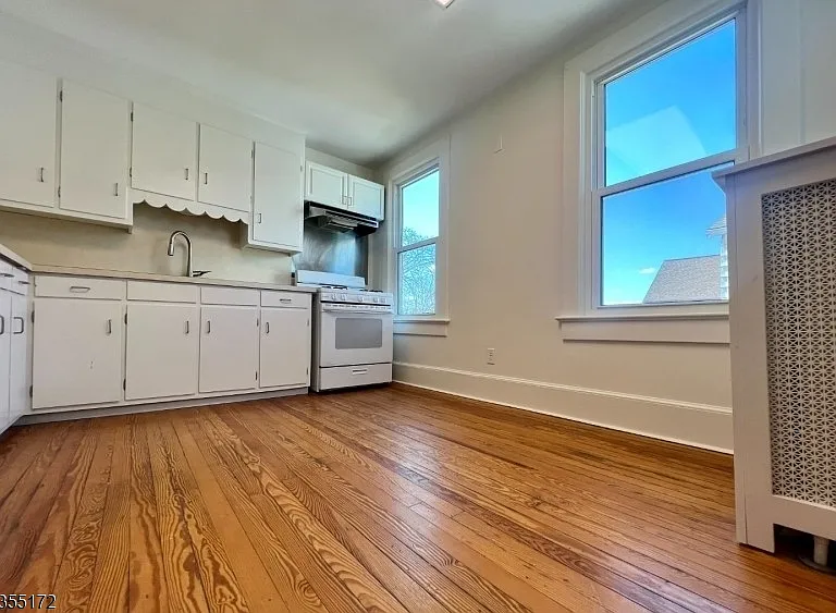 19 E Hanover Ave — Photo 16