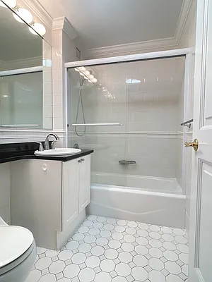 Rented by C Land Realty Co. | media 8