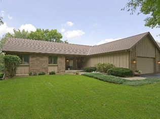 18905 4th Ave N, Plymouth, MN 55447