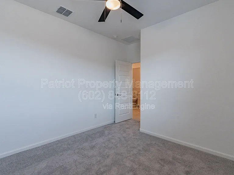 3236 W Caleb Rd — Photo 27