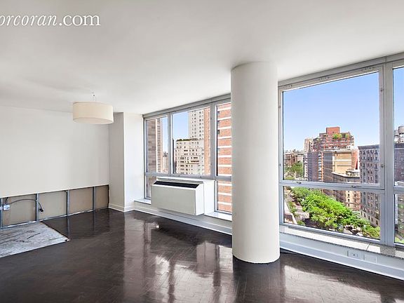 2nd image of 1965 Broadway APT 15E