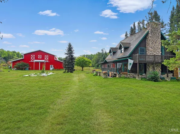 5132 Stricker Ln, Florence, WI 54121