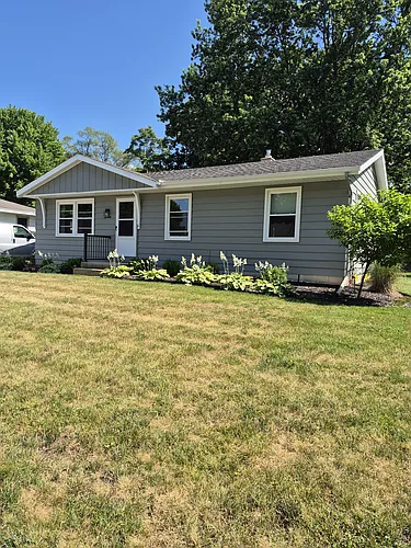 70 James St NE Photo 1