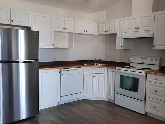 3rd image of 5340 199th St NW #423