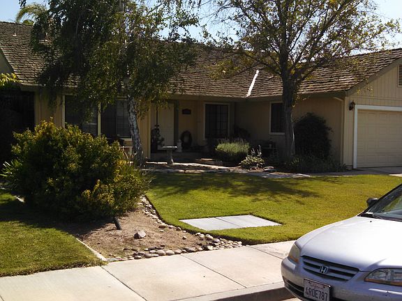 3rd image of 939 Keiko St