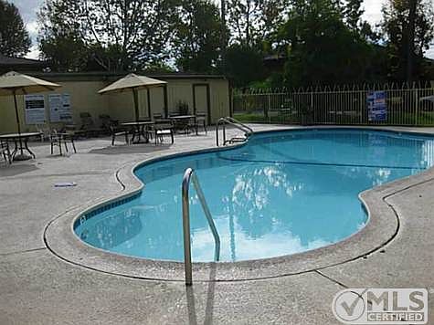 4th image of 2094 E Grand Ave Unit 12