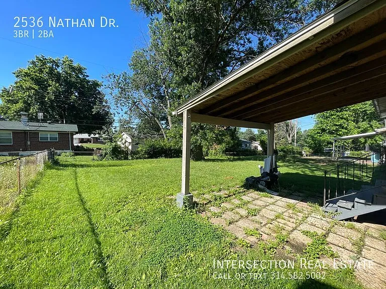 2536 Nathan Dr — Photo 17