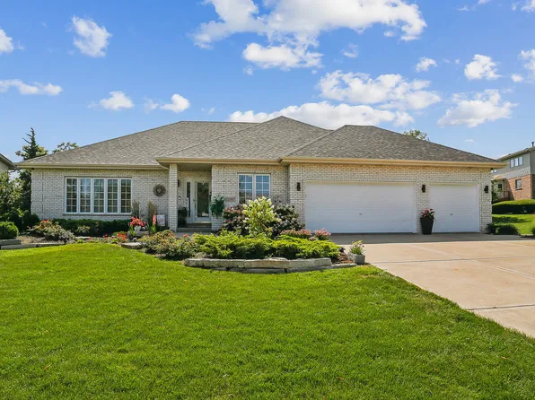 12097 Blackthorne Ridge Dr, Mokena, IL 60448