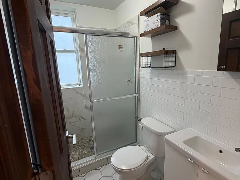 272 Hancock Ave #1 — Photo 11
