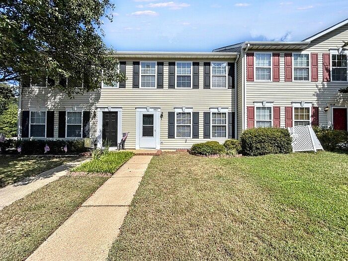 1st image of 9931 Matti Hill Ct