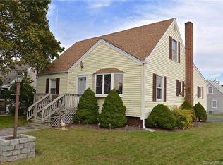 825 Stratford Rd, Stratford, CT 06615
