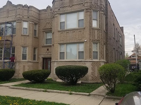 2nd image of 3539 W 63rd Pl #1-4