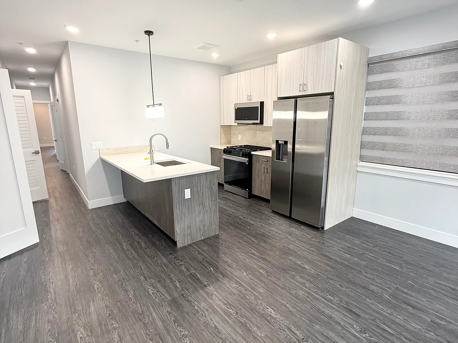 3 bed, $3,400 — Photo 2