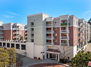 3740 Santa Rosalia Dr #317, Los Angeles, CA 90008